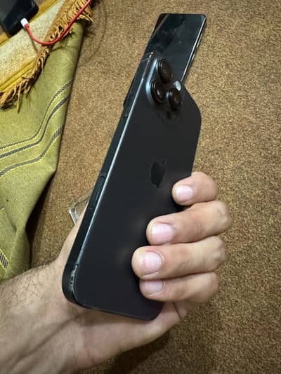 Apple iPhone 16 Pro Max jv