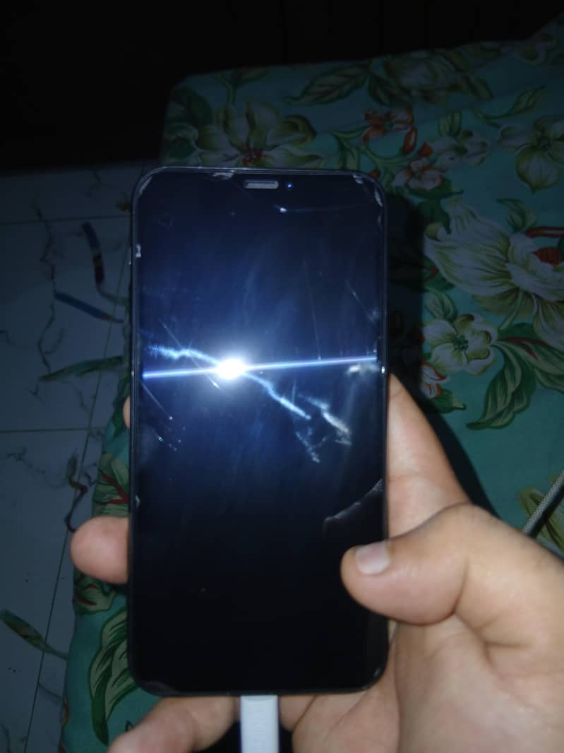 Apple iPhone 11 Pro 3