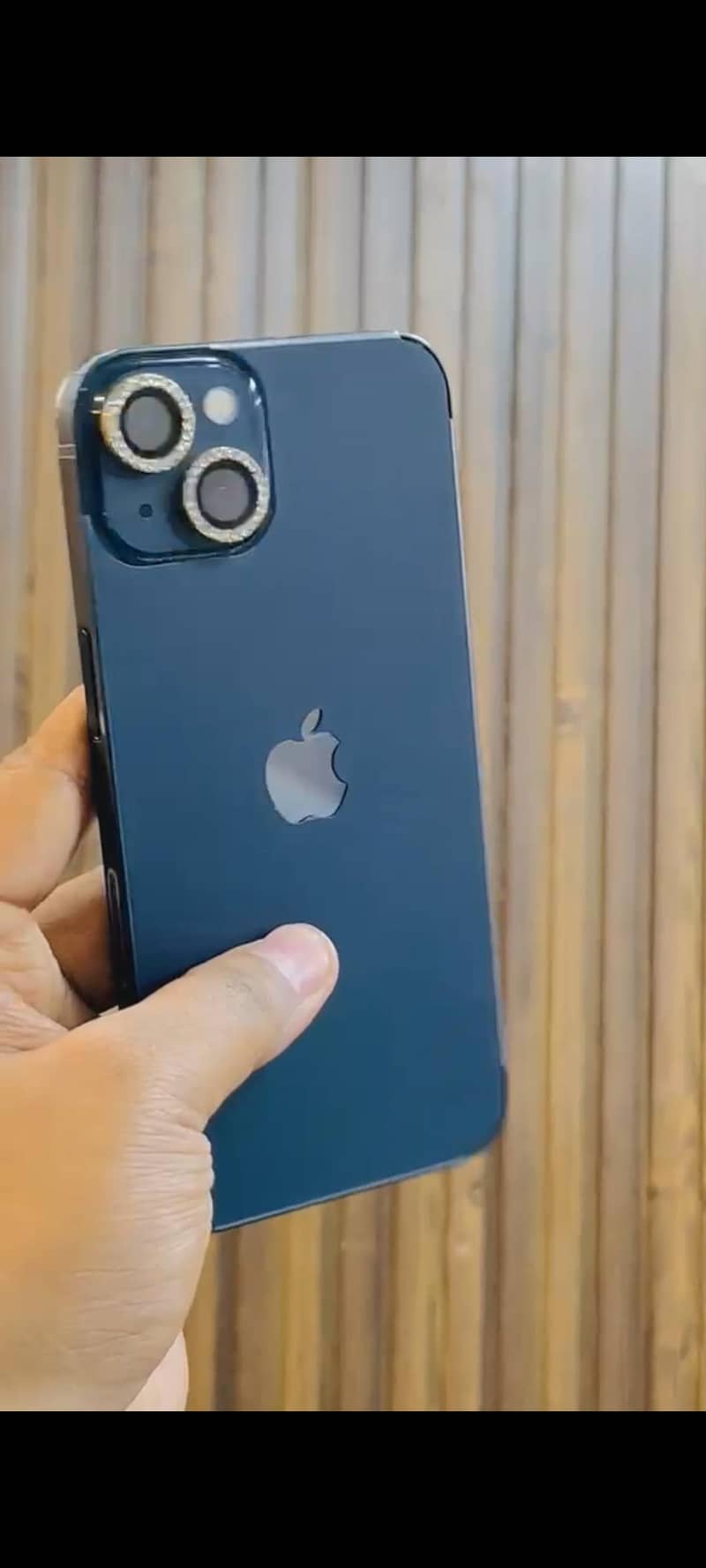 Apple iPhone 13 0