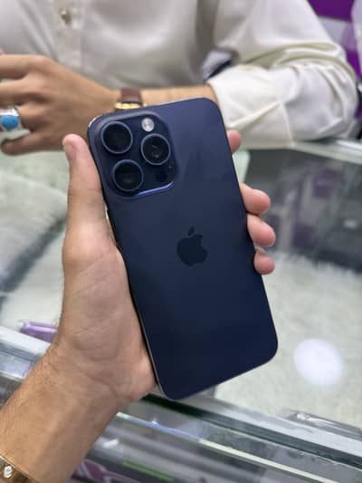 Apple iPhone 15 Pro Max jv