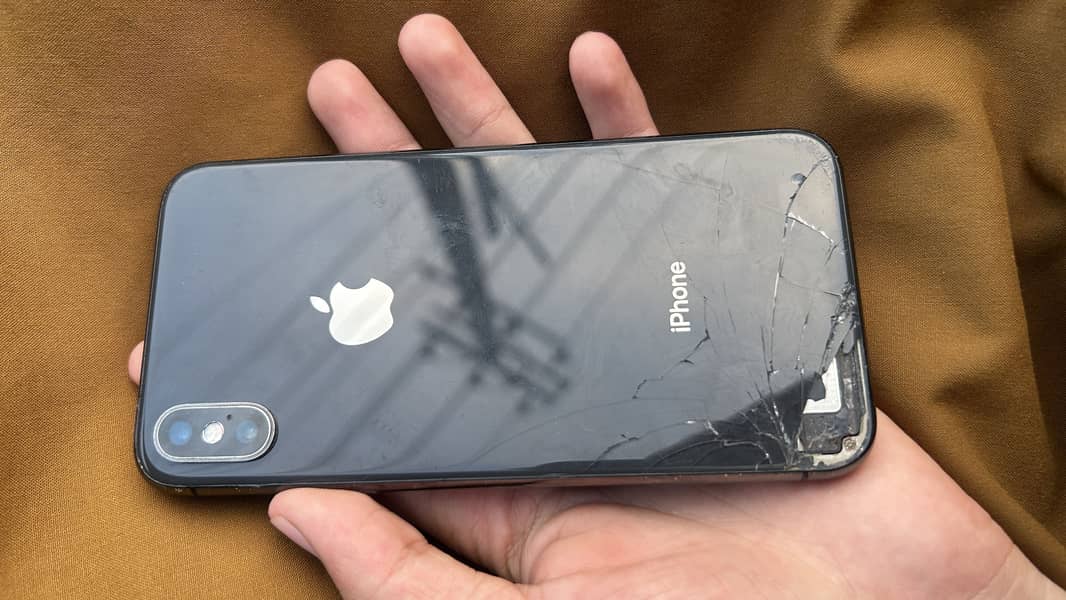 Apple iPhone X 0