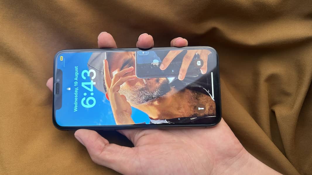 Apple iPhone X 2