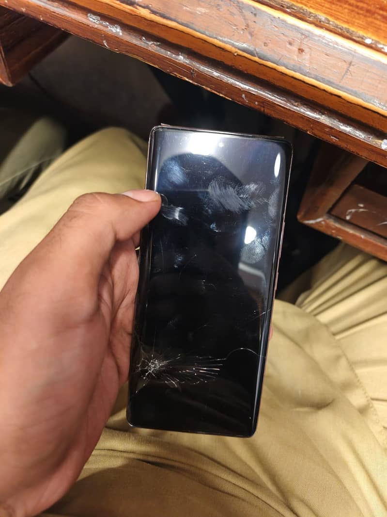 Infinix Zero 40 4