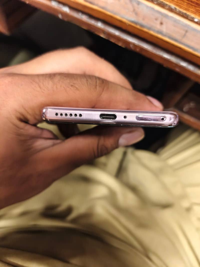 Infinix Zero 40 6