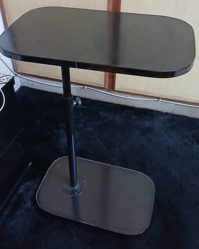 height Adjustable table
