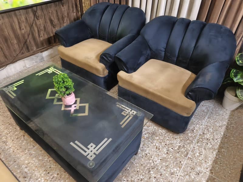 sofa set with table 1