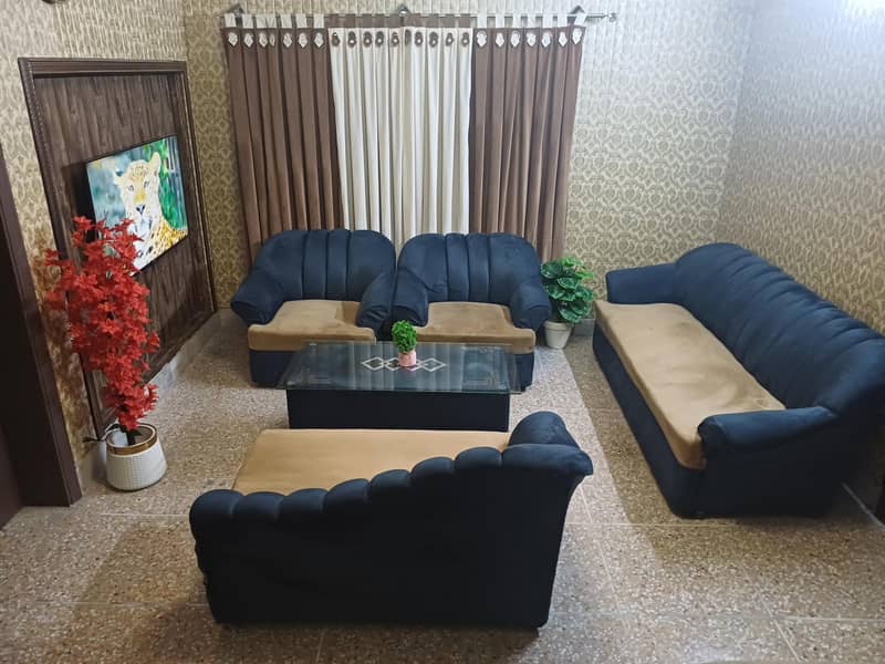 sofa set with table 4