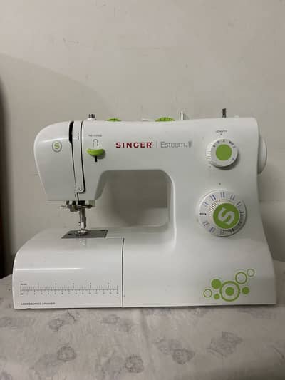 SINGER ESTEEM II