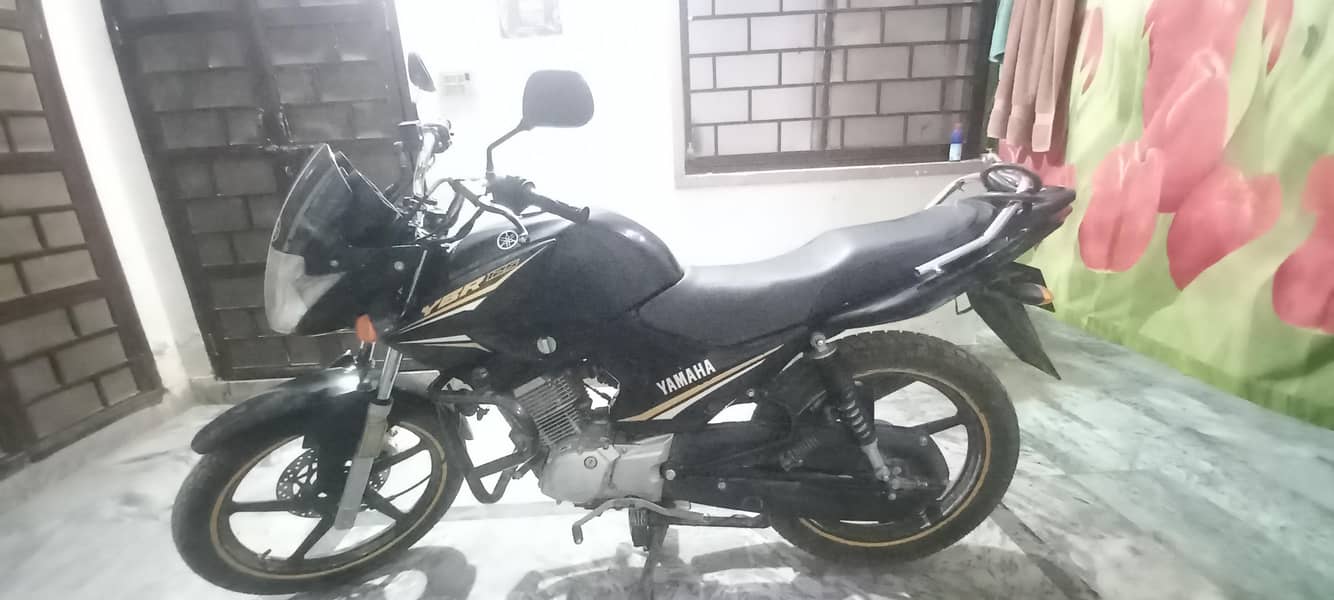 YBR 125 4