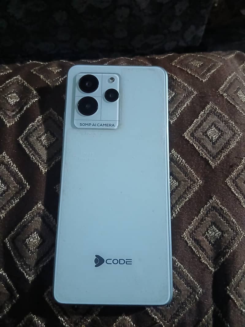 Dcode Bold 3 0