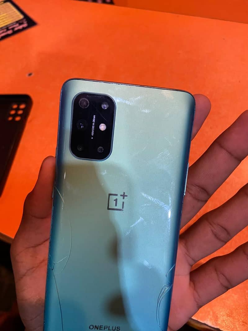 OnePlus 8t 4
