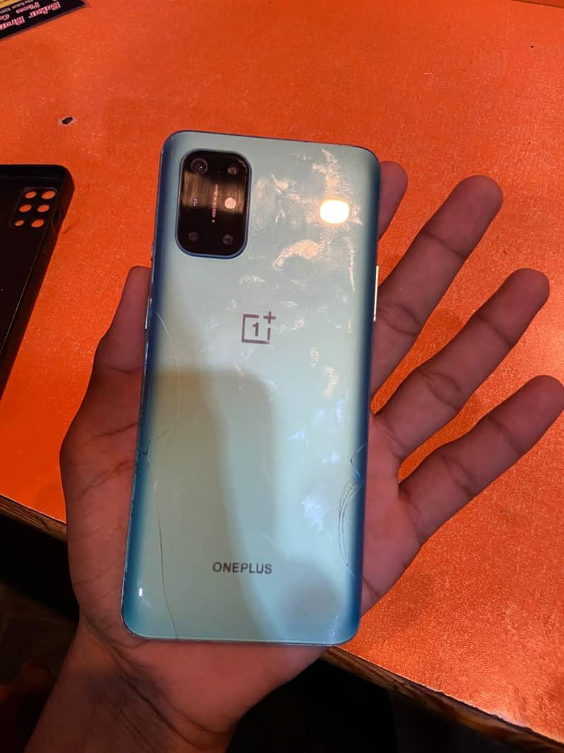 OnePlus 8t 6