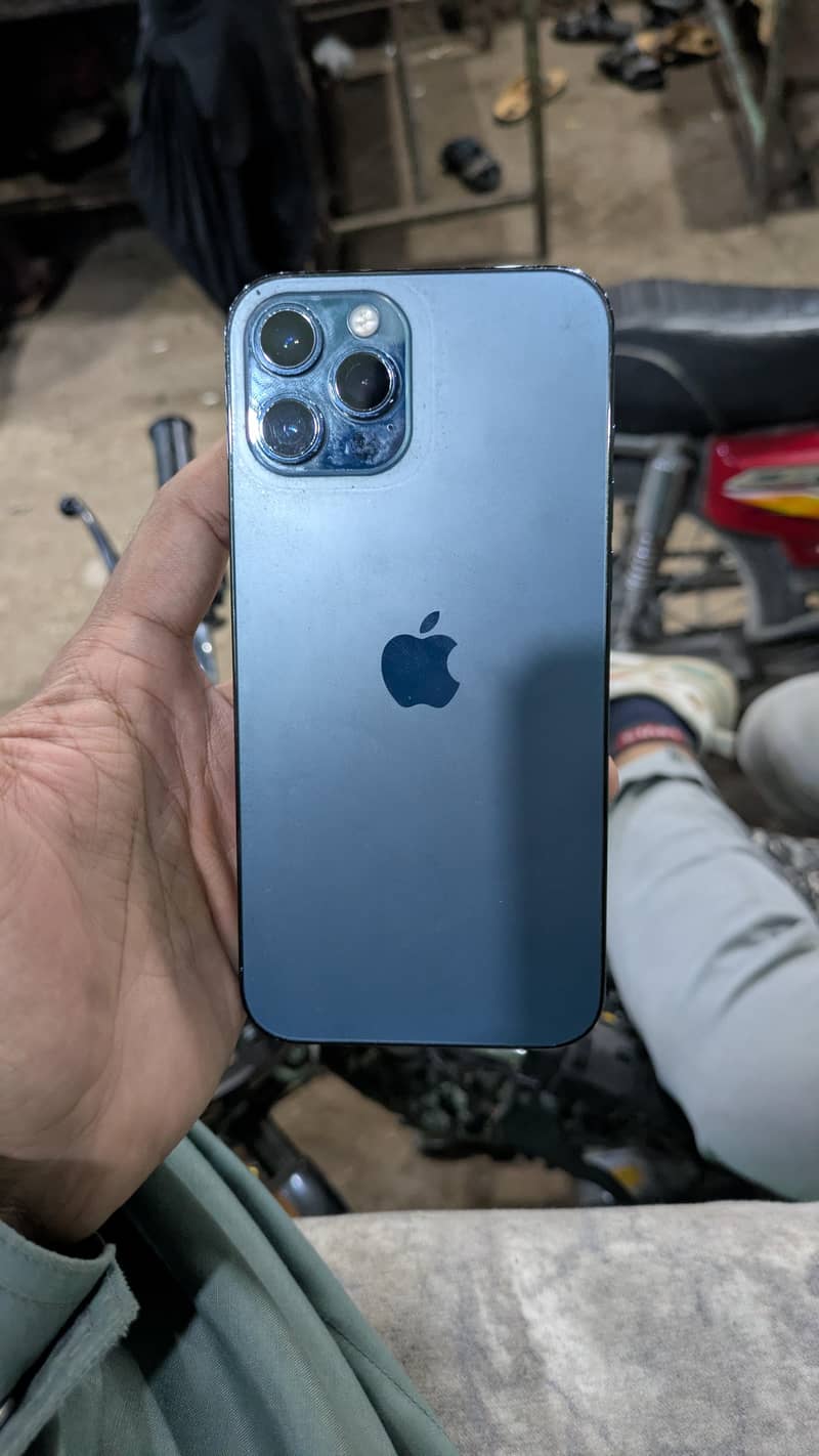 Apple iPhone 12 Pro Max 3