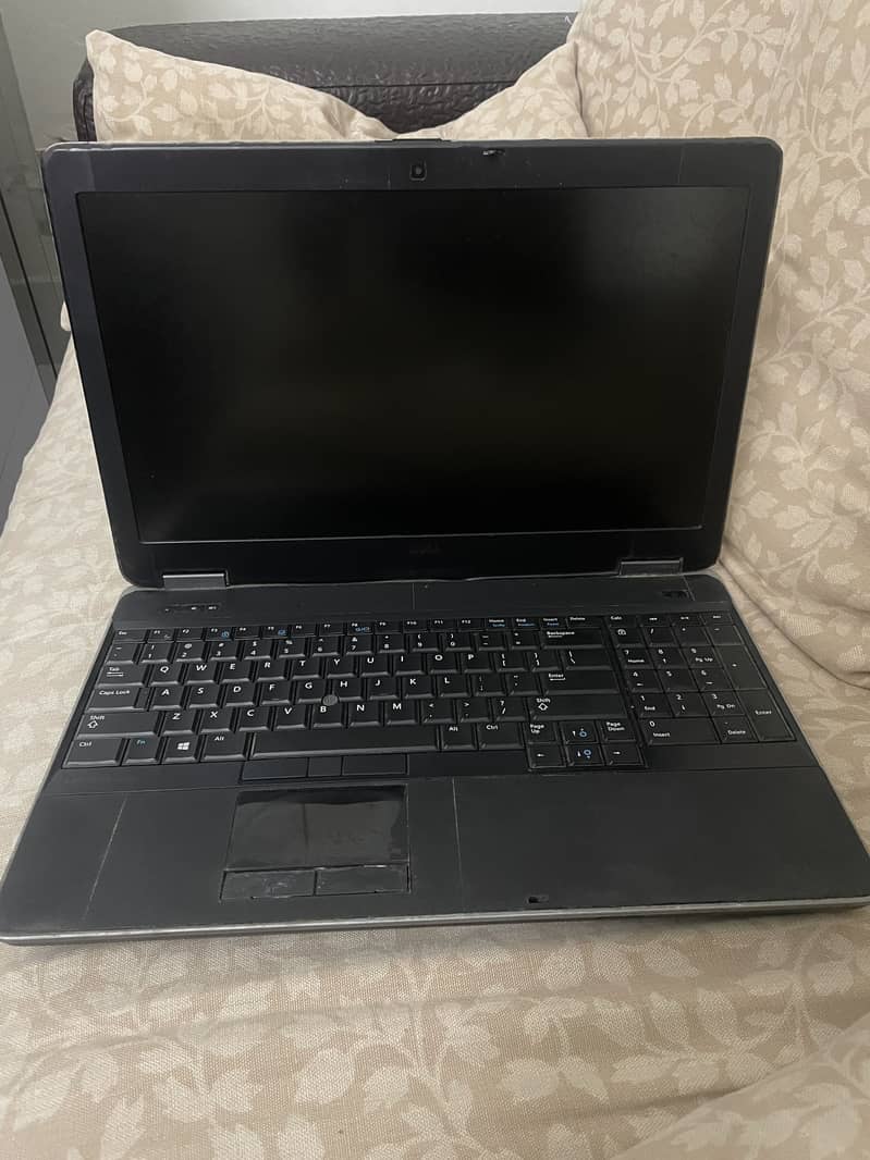 Dell latitude e6540 2