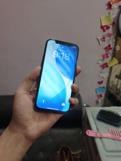 Apple iPhone 12 FU sim glitched