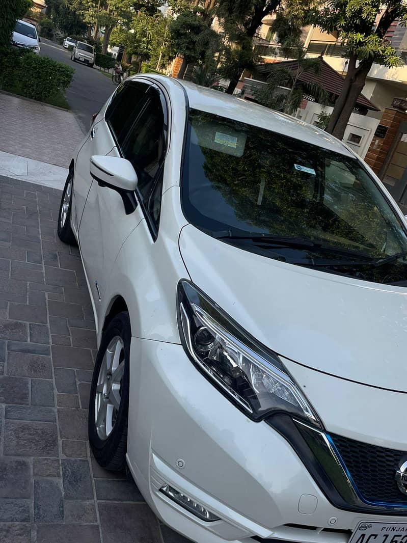 Nissan Note E Power 2017 3