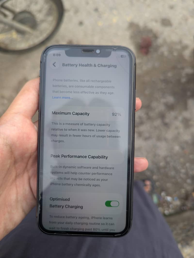 Apple iPhone 11 6