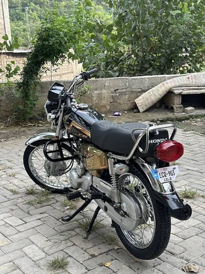 Honda cg 125 special gold edition