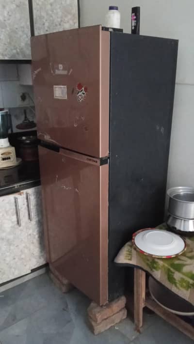 Dawalnce fridge for sale