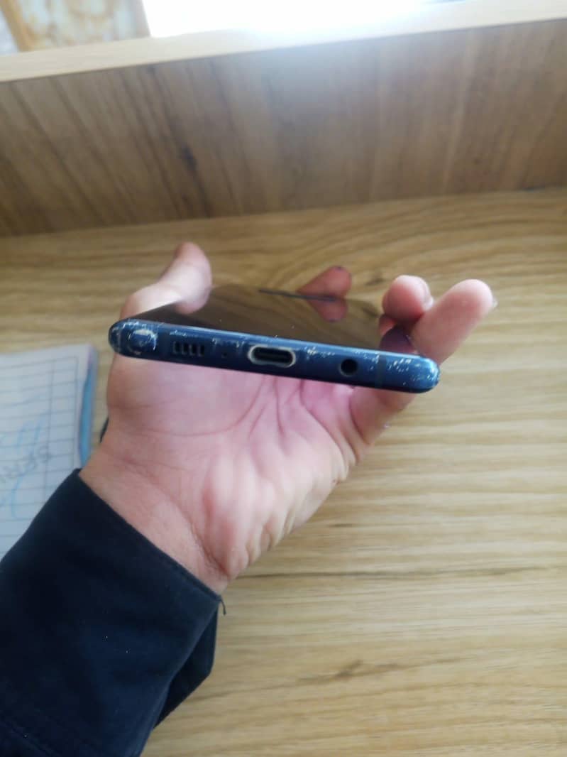 Samsung Mobile Note 9 3