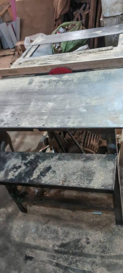 wood cutting machine