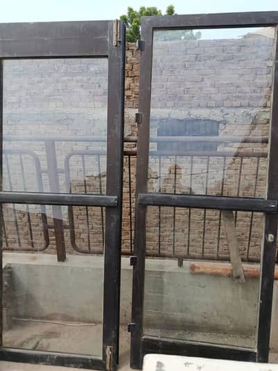 Aluminium door