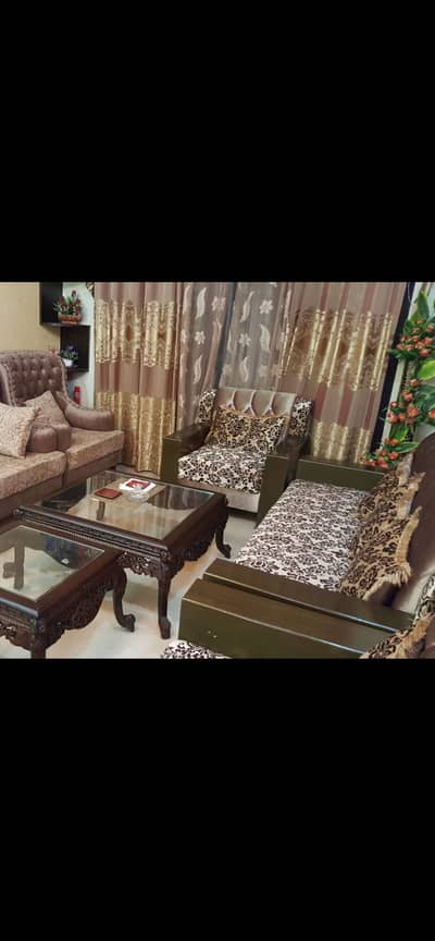 5 seater sofa set new and chinioti table set new