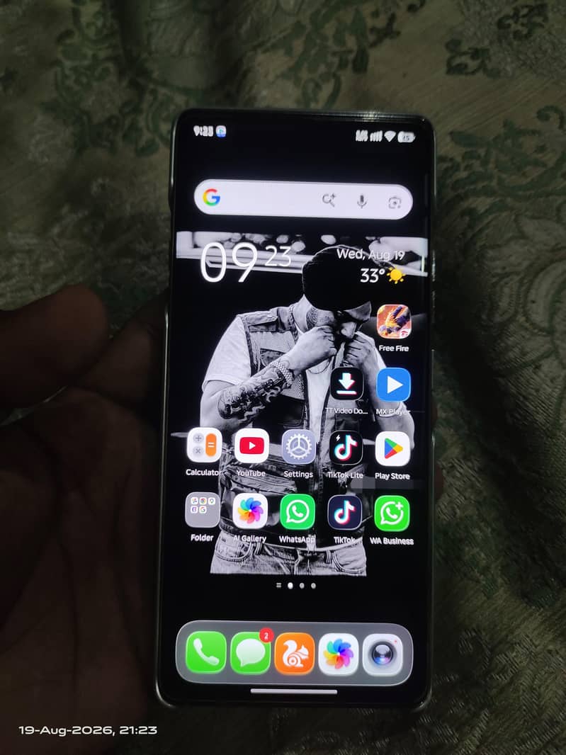 Tecno CAMON 40 Pro 0