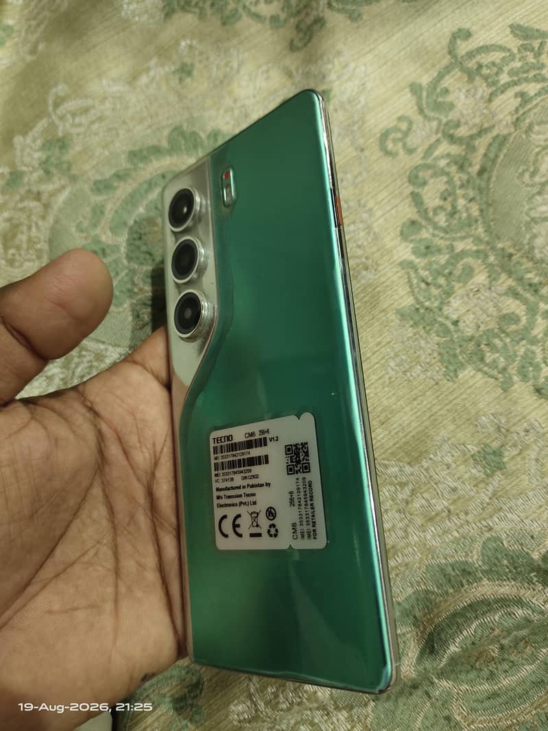 Tecno CAMON 40 Pro 5
