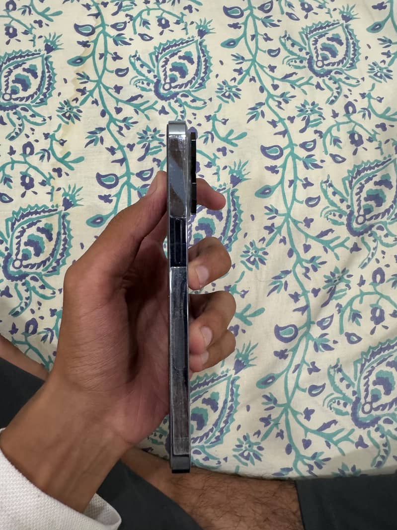 Apple iPhone 13 Pro 5