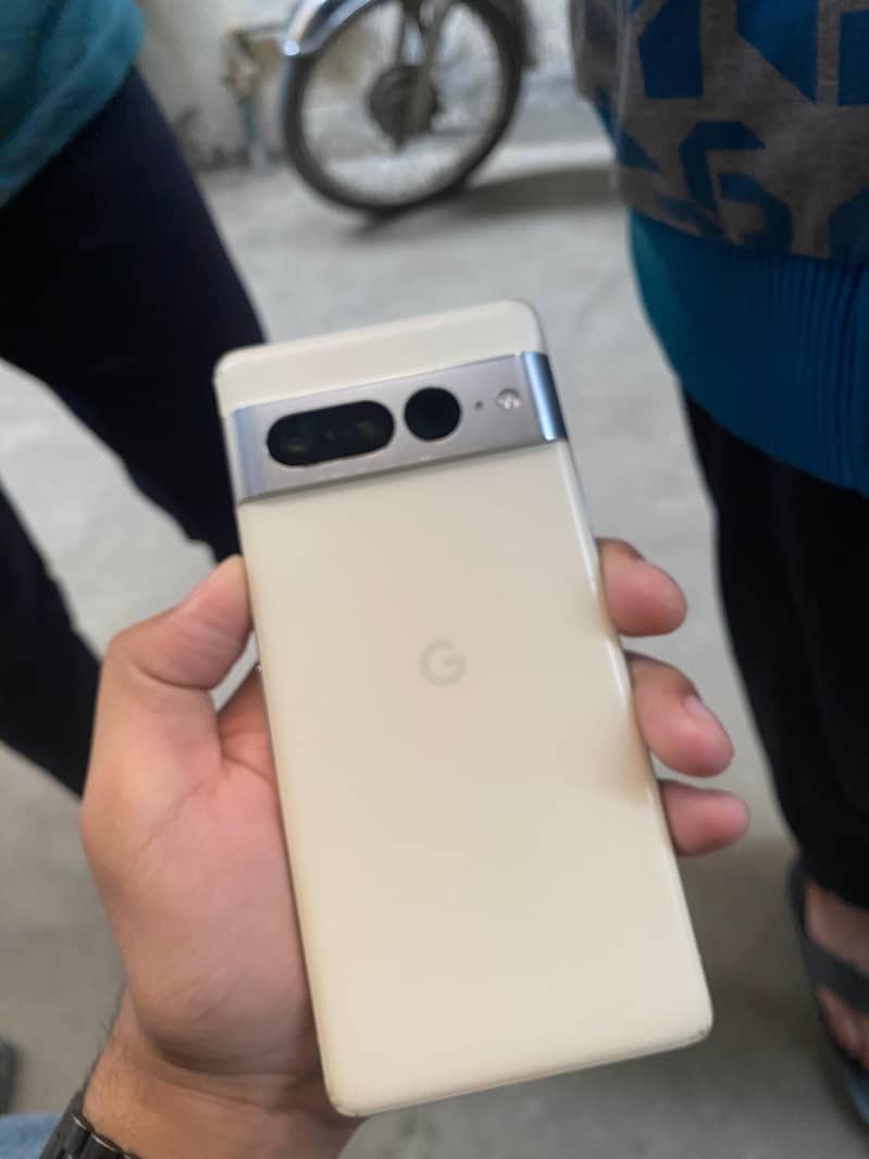 Google Pixel 7 Pro 2