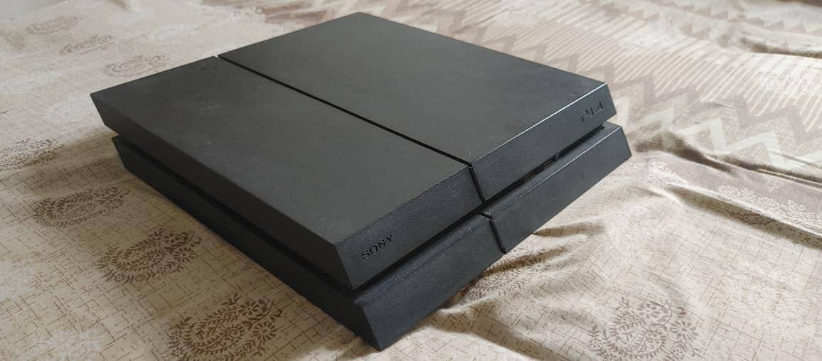 PS4 Fat Jailbreak version. 2