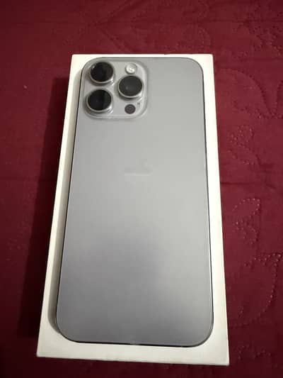 Apple iPhone 15 Pro Max jv with box