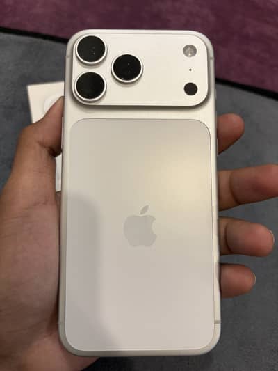 iPhone 17 Pro Max