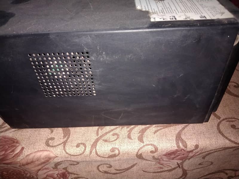 APC (UPS) 2