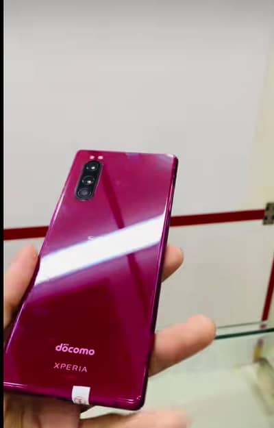 Sony Xperia 5