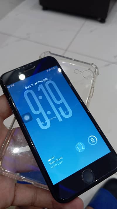 Apple iPhone SE 2020