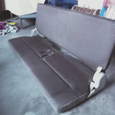 suzuki Every. Folding seat