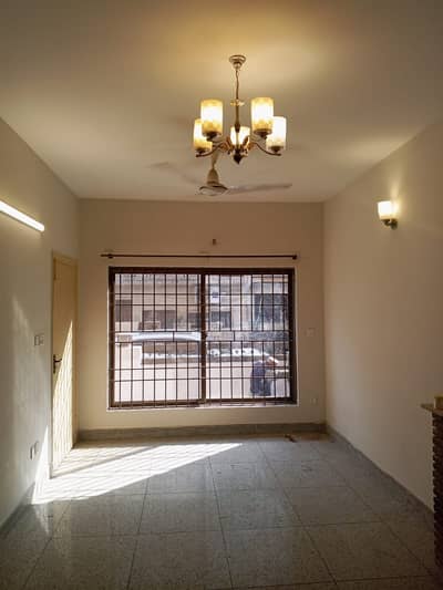 TRIPLE+ STOREY NEW HOUSE F10 2040 INVESTOR RATE SALE VIP