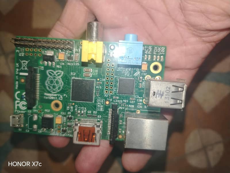 Raspberry Pi 1 Model B 1