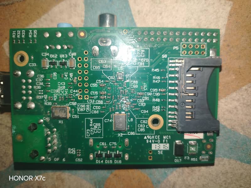 Raspberry Pi 1 Model B 3