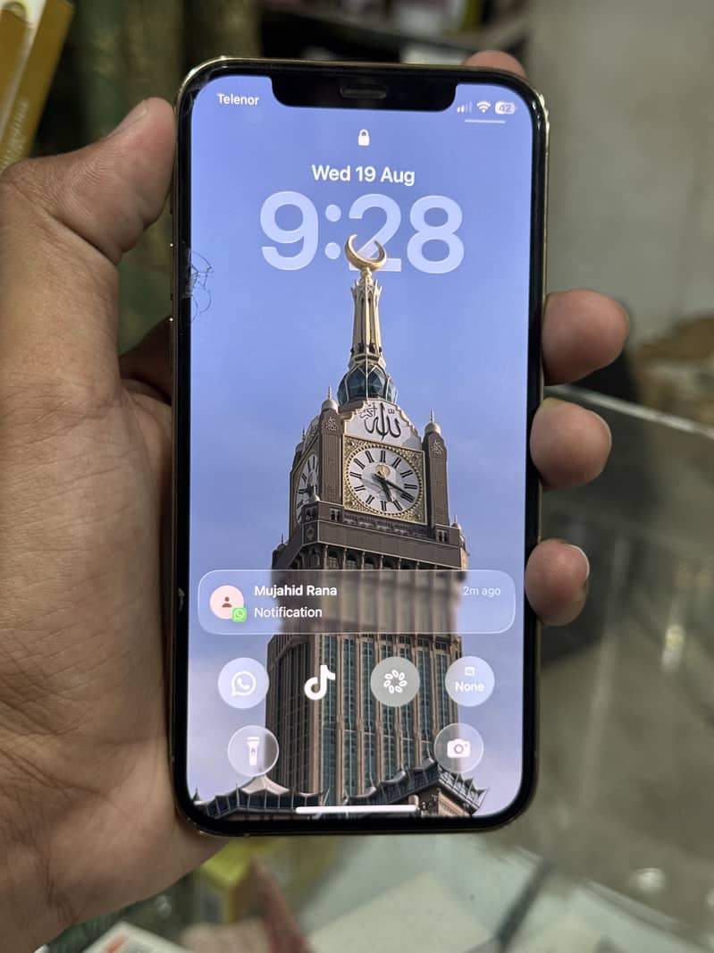 Apple iPhone 12 Pro 1