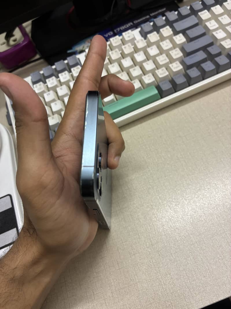 Apple iPhone 12 Pro 2