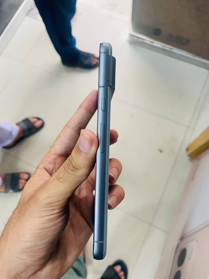 Google Pixel 8 3