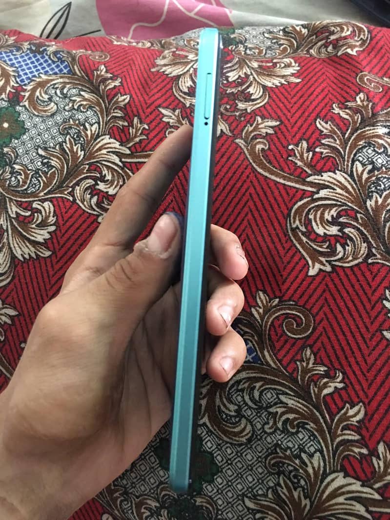 Infinix Note 12 and iPhone 6splus 3