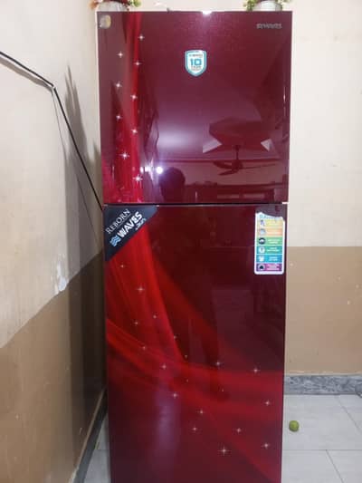 waves fridge new look 10 10 all ok