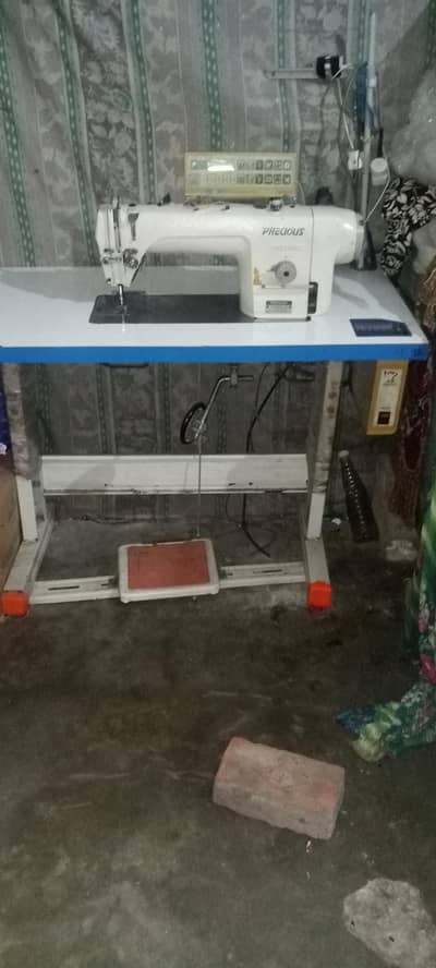juki industrial Sewing Machine used Good condition
