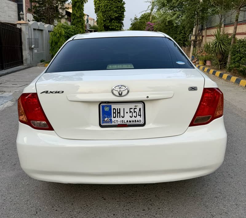 Toyota AXIO 4