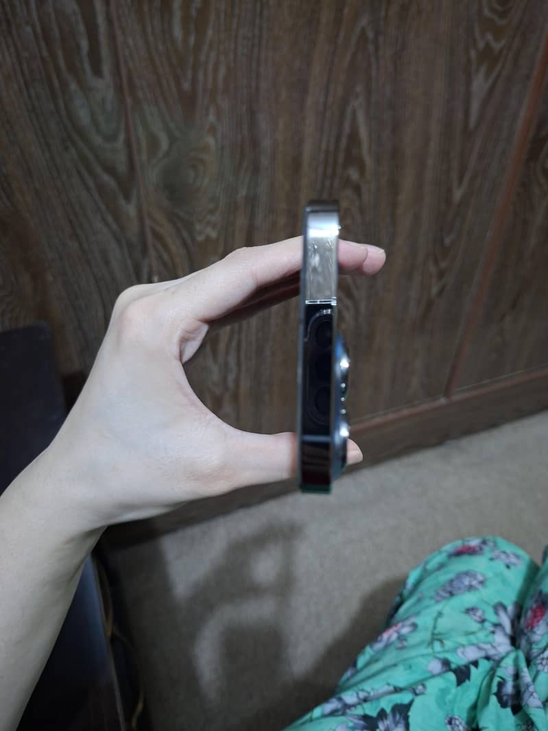 iphone 13 pro 6