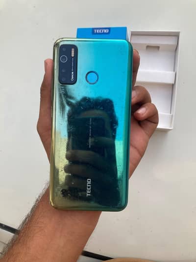 Tecno CAMON 15